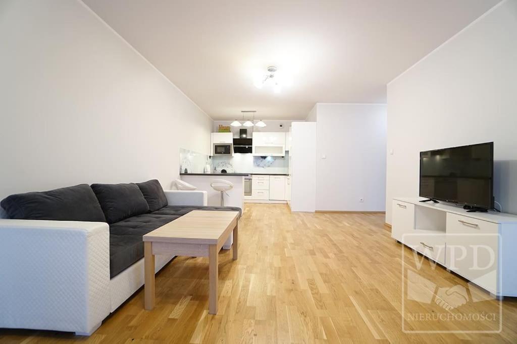 Modern Apartment-City Center-New Building-Garage 브로츠와프 외부 사진